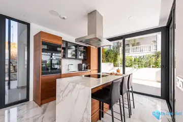 3 bedroom House for Sale in Estepona-31198