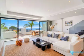 4 bedroom Apartment for Sale in Estepona