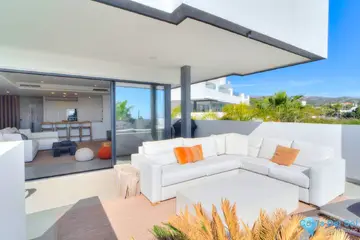 4 bedroom Apartment for Sale in Estepona-31240
