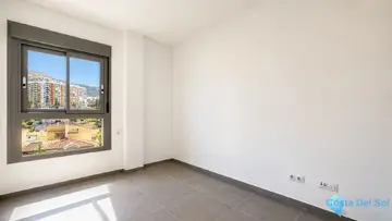 3 bedroom Apartment for Sale in Benalmadena Costa-15731