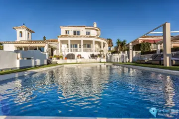 5 bedroom House for Sale in El Chaparral-31440