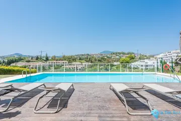 3 bedroom Apartment for Sale in La Quinta-31485