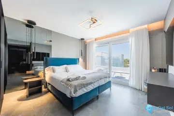 3 bedroom Apartment for Sale in La Quinta-31486