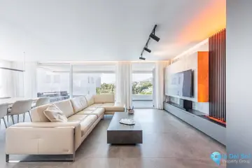 3 bedroom Apartment for Sale in La Quinta-31487