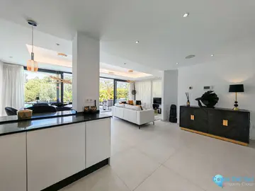 5 bedroom House for Sale in Estepona-31613
