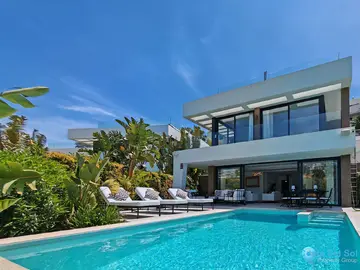 5 bedroom House for Sale in Estepona-31618