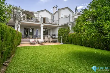 3 bedroom House for Sale in Nueva Andalucía