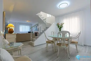 4 bedroom House for Sale in Costabella-31878