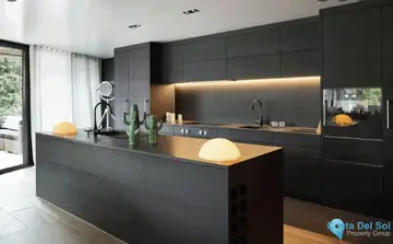 5 bedroom House for Sale in Estepona-31929