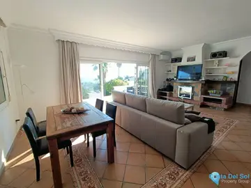 3 bedroom House for Sale in Estepona-31969
