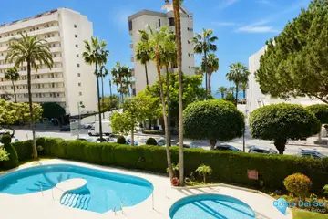 3 bedroom Apartment for Sale in Marbella-32163