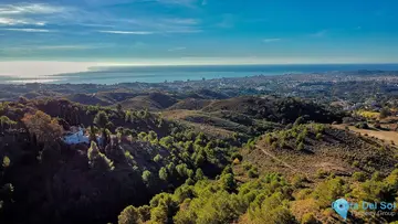4 bedroom House for Sale in Mijas
