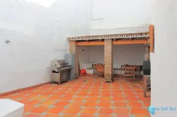 3 bedroom House for Sale in Marbella-32360