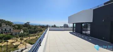 4 bedroom Apartment for Sale in Torremolinos