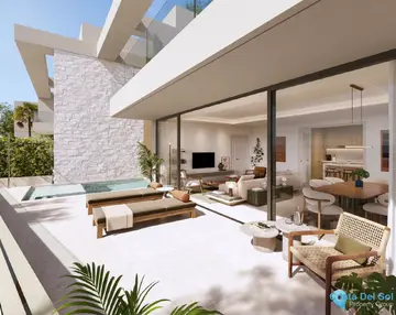 3 - 4 bedroom House for Sale in Málaga Este-32660