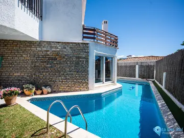 3 bedroom House for Sale in Marbella-32726