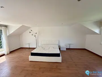 6 bedroom House for Sale in Sotogrande Costa-32977