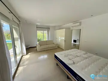 6 bedroom House for Sale in Sotogrande Costa-32971