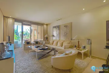 3 bedroom Apartment for Sale in Marbella-33074