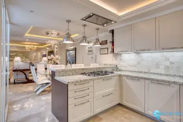 4 bedroom House for Sale in Marbella-33105