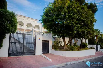 6 bedroom House for Sale in Benalmadena-33161
