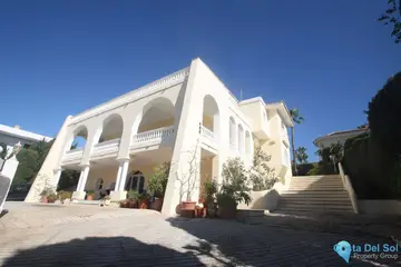 6 bedroom House for Sale in Benalmadena-33163