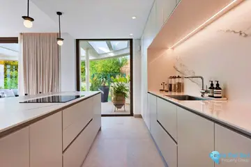 3 bedroom Apartment for Sale in Nueva Andalucía-33366