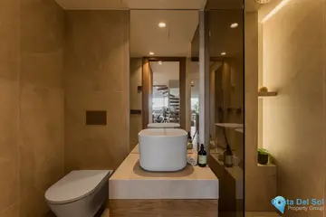 4 bedroom House for Sale in Nueva Andalucía-33582