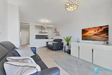 2 bedroom Apartment for Sale in Fuengirola-15998