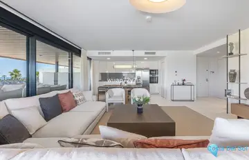 4 bedroom Apartment for Sale in Torremolinos-34065