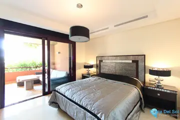 2 bedroom Apartment for Sale in Puerto Banús-34093