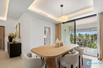 4 bedroom House for Sale in Nueva Andalucía-34166