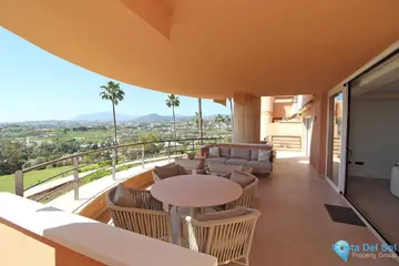 3 bedroom Apartment for Sale in Nueva Andalucía-34340