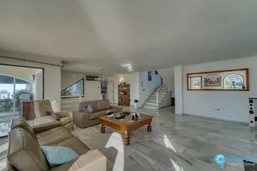 4 bedroom House for Sale in Nueva Andalucía-34403