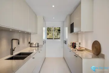 3 bedroom Apartment for Sale in Nueva Andalucía-34555