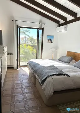 4 bedroom House for Sale in New Golden Mile-34579