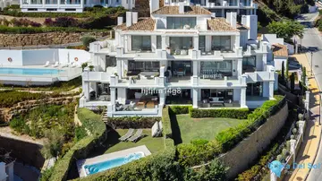 3 bedroom Apartment for Sale in Nueva Andalucía-34626