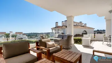 3 bedroom Apartment for Sale in Nueva Andalucía-34628