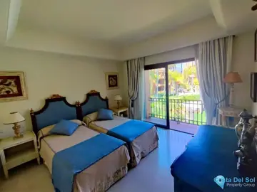 2 bedroom Apartment for Sale in Nueva Andalucía-34832