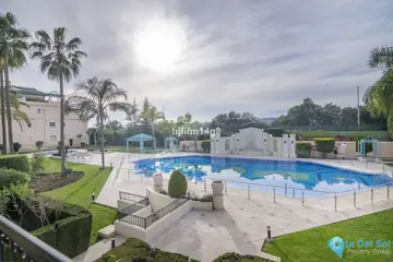 3 bedroom Apartment for Sale in The Golden Mile-34958