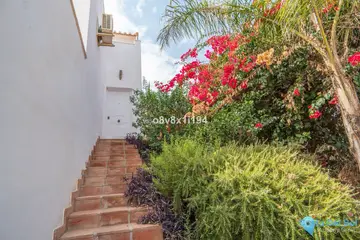 5 bedroom House for Sale in Benajarafe-16095