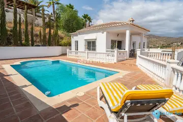 5 bedroom House for Sale in Benajarafe-16099