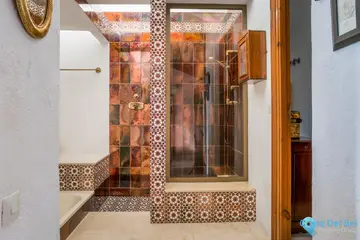 5 bedroom House for Sale in Estepona-35069