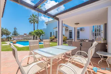 6 bedroom House for Sale in Benalmadena Costa-35182