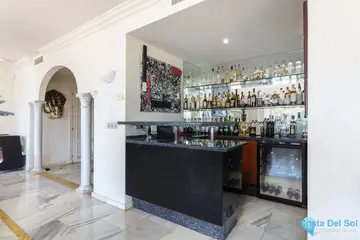 3 bedroom Apartment for Sale in Nueva Andalucía-35277