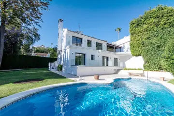 4 bedroom House for Sale in Marbella-35292