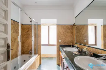 6 bedroom House for Sale in El Paraiso-35350