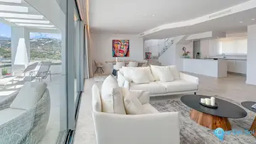 3 bedroom Apartment for Sale in Marbella-35370
