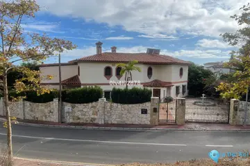 6 bedroom House for Sale in Benalmadena Costa