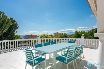 7 bedroom House for Sale in Marbella-35566